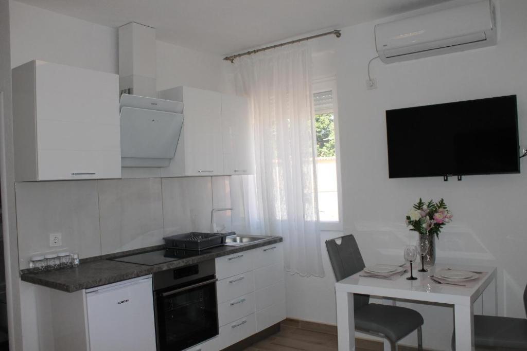 Jeta 2 Studio & Rooms Zadar Exterior photo